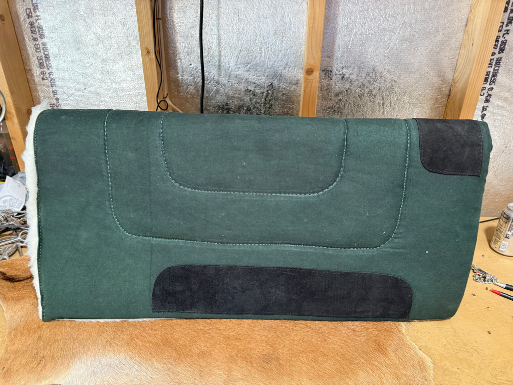 Work saddle pad
